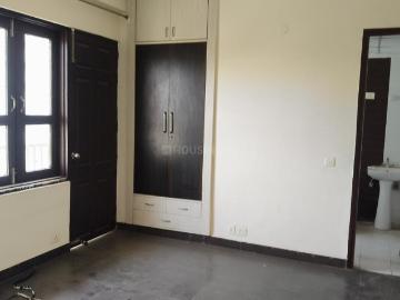 2 BHK Apartment in Raj Nagar Extension for rent Ghaziabad. The reference number is 20077394
