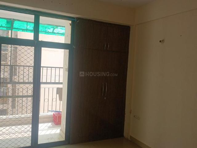 2 BHK Apartment in Raj Nagar Extension for rent Ghaziabad. The reference number is 21016085