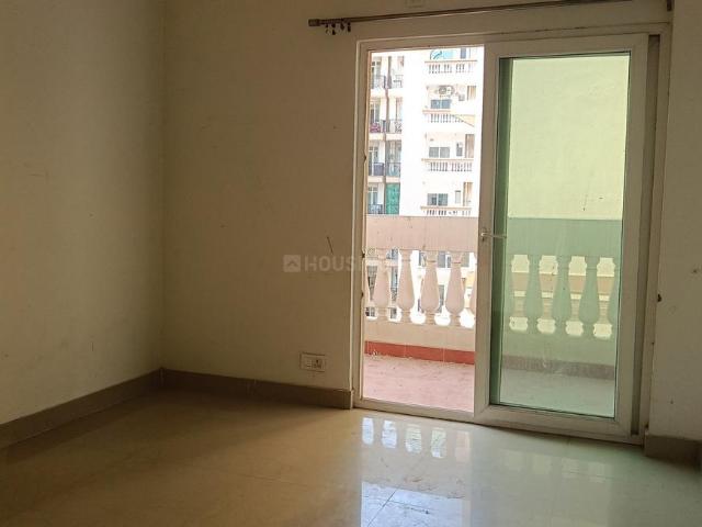 2 BHK Apartment in Raj Nagar Extension for rent Ghaziabad. The reference number is 21147064