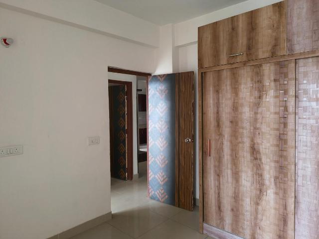 2 BHK Apartment in Raj Nagar Extension for resale Ghaziabad. The reference number is 15093291
