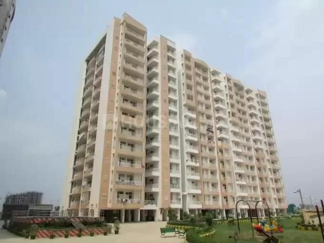 2 BHK Apartment in Raj Nagar Extension for resale Ghaziabad. The reference number is 21010644