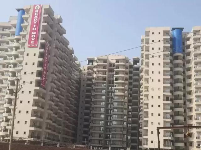 2 BHK Apartment in Raj Nagar Extension for resale Ghaziabad. The reference number is 21146785