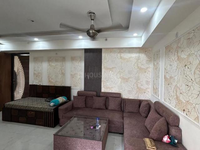 2 BHK Apartment in Raj Nagar for rent Ghaziabad. The reference number is 20571227