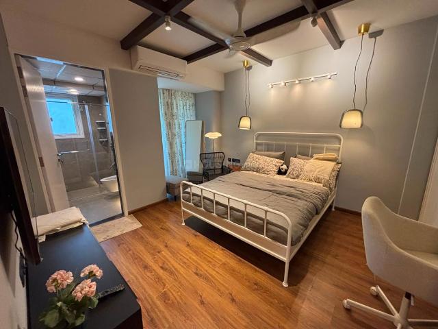 2 BHK Apartment in Raja Park for rent Jaipur. The reference number is 21061108