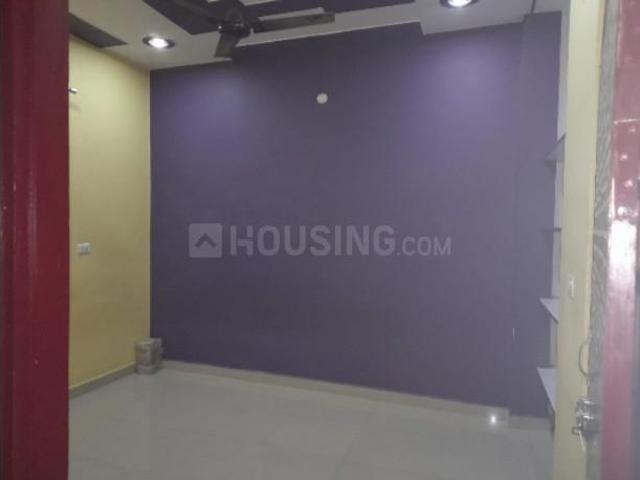 2 BHK Apartment in Rajajipuram for rent Lucknow. The reference number is 21161316