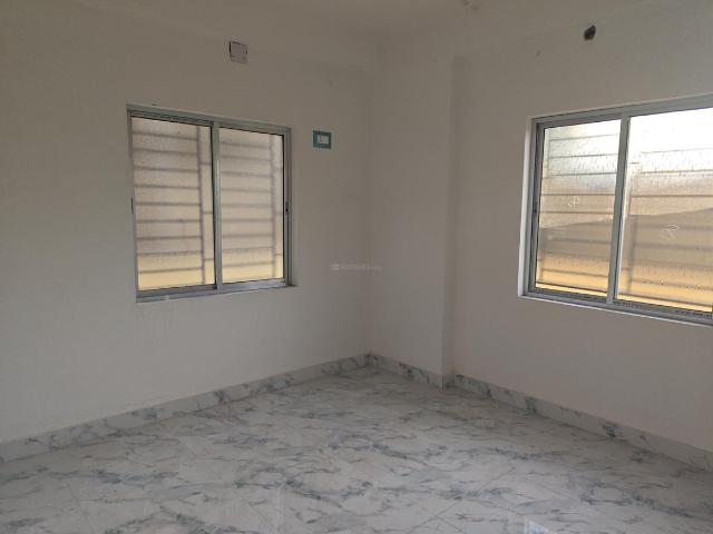2 BHK Apartment in Rajarhat for resale Kolkata. The reference number is 20350127