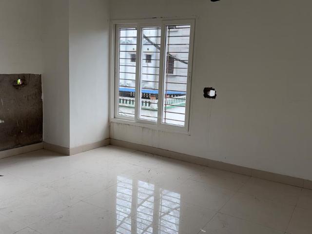 2 BHK Apartment in Rajarhat for resale Kolkata. The reference number is 21074944
