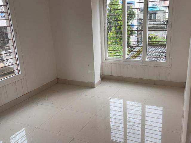 2 BHK Apartment in Rajarhat for resale Kolkata. The reference number is 21075020