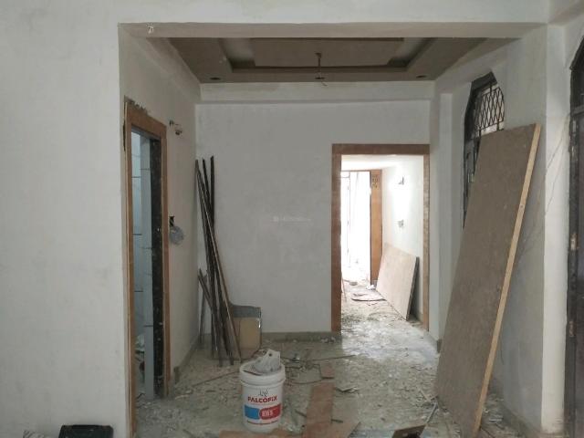 2 BHK Apartment in Shalimar Garden for resale Ghaziabad. The reference number is 20430602
