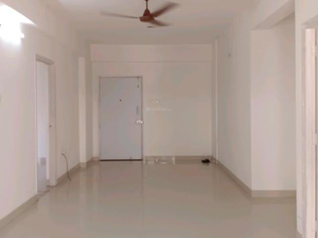 2 BHK Apartment in Rajpur for resale Kolkata. The reference number is 18575623