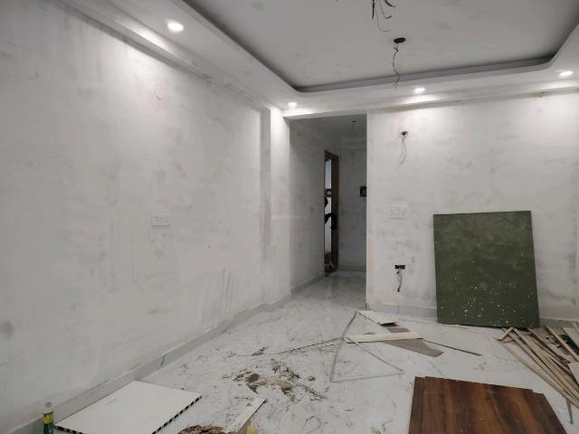 2 BHK Apartment in Chhattarpur for resale New Delhi. The reference number is 17817645