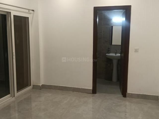 2 BHK Apartment in Rajpur Road for rent Dehradun. The reference number is 21069151