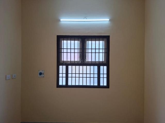 2 BHK Apartment in Ramapuram for rent Chennai. The reference number is 20093698