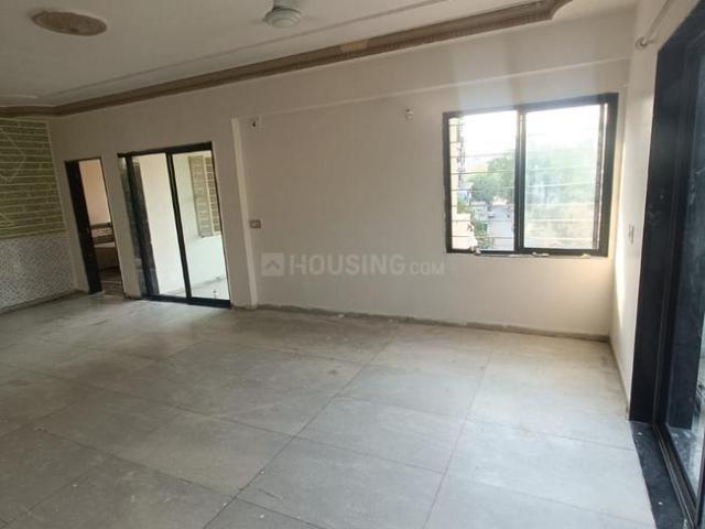 2 BHK Apartment in Ramdev Nagar for rent Ahmedabad. The reference number is 18936223