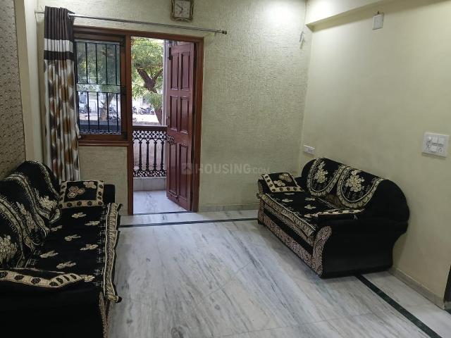 2 BHK Apartment in Ramdev Nagar for rent Ahmedabad. The reference number is 20085972