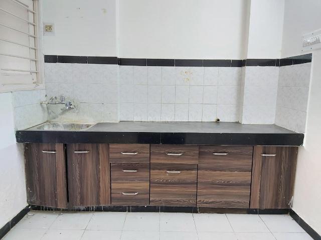 2 BHK Apartment in Ramdev Nagar for rent Ahmedabad. The reference number is 20141983