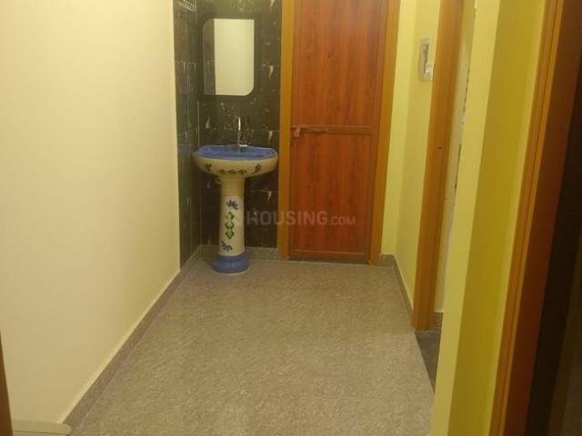 2 BHK Apartment in Ramjanki Nagar for rent Gorakhpur. The reference number is 18477579