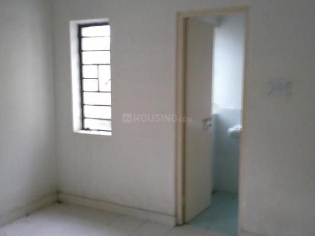 2 BHK Apartment in Rana for resale Kolkata. The reference number is 21233878