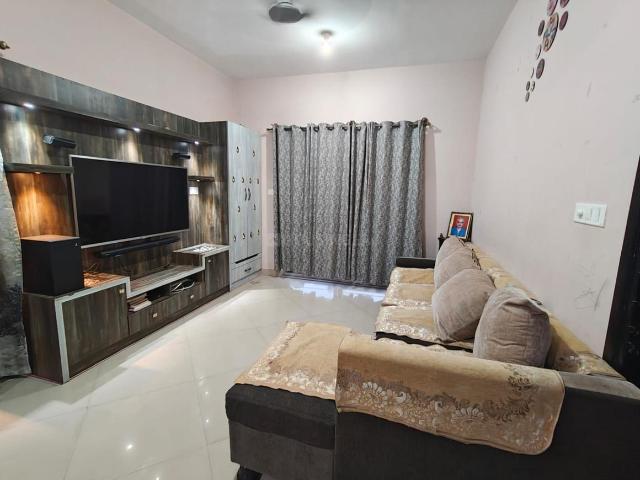 2 BHK Apartment in Reliaable Tranquil Layout for rent Bengaluru. The reference number is 20755004