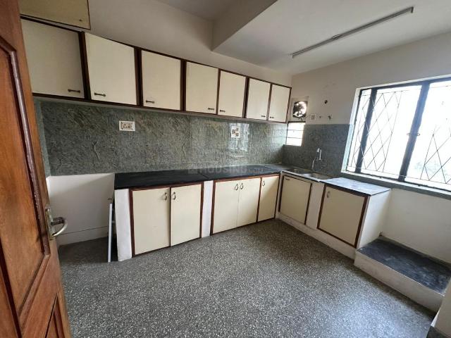 2 BHK Apartment in Richmond Town for rent Bengaluru. The reference number is 20923016