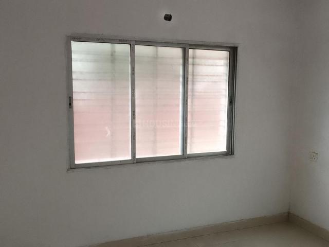 2 BHK Apartment in Rishra for rent Hooghly. The reference number is 18232065