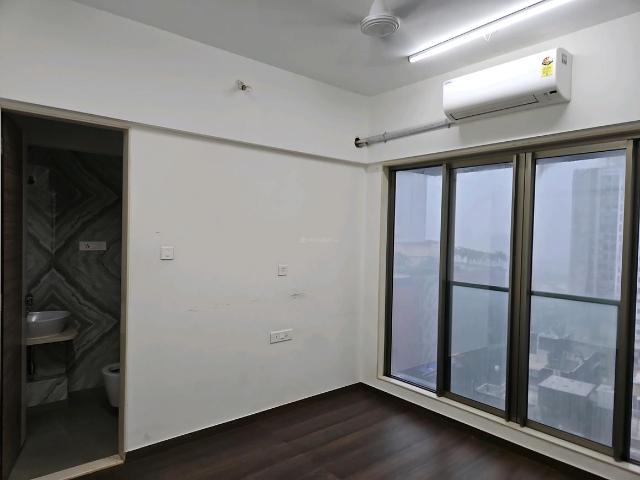 2 BHK Apartment in Worli for rent Mumbai. The reference number is 17764155