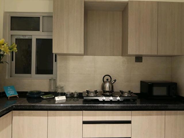 2 BHK Apartment in Worli for rent Mumbai. The reference number is 17843847