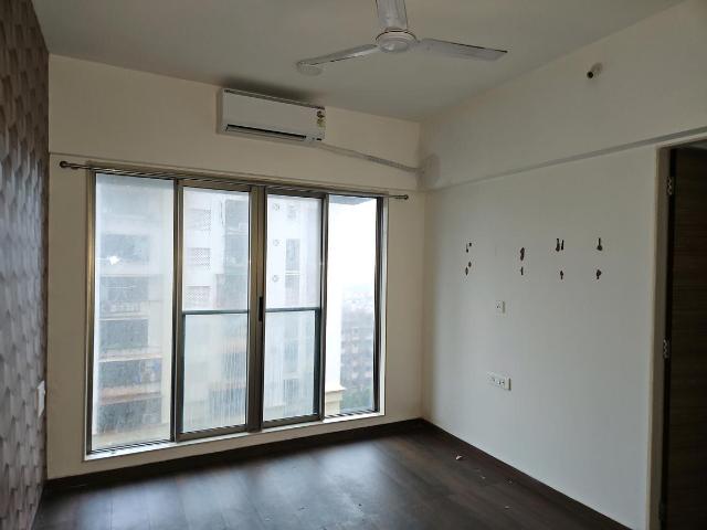 2 BHK Apartment in Worli for rent Mumbai. The reference number is 19025009
