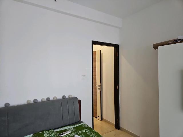 2 BHK Apartment in Worli for rent Mumbai. The reference number is 19025136