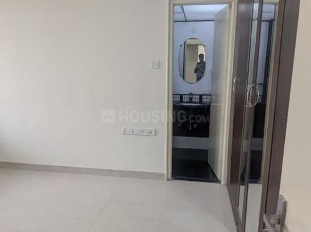 2 BHK Apartment in Worli for rent Mumbai. The reference number is 20561177