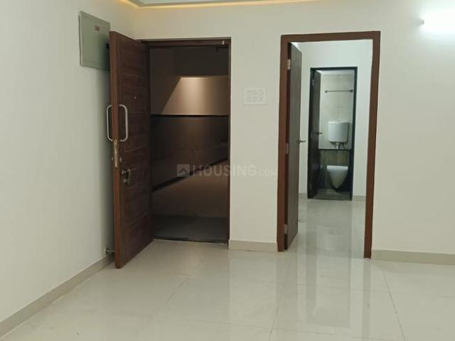 2 BHK Apartment in Worli for rent Mumbai. The reference number is 20735996