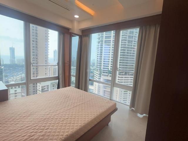 2 BHK Apartment in Worli for rent Mumbai. The reference number is 21156984