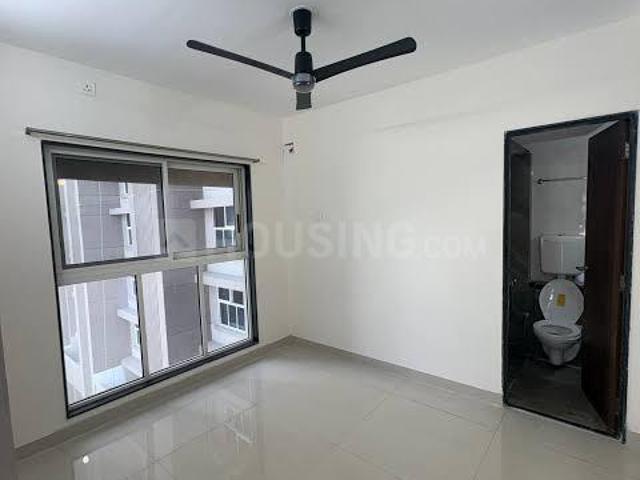 2 BHK Apartment in Worli Point for rent Mumbai. The reference number is 21319326