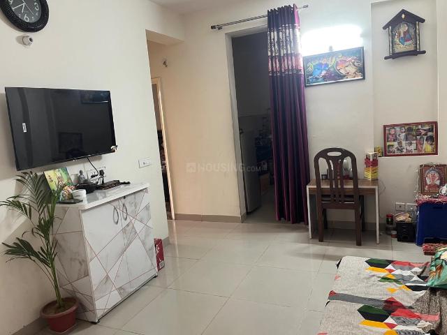 2 BHK Apartment in Wave City for rent Ghaziabad. The reference number is 18753821
