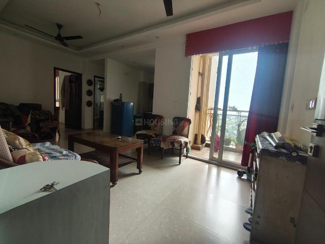 2 BHK Apartment in Wave City for rent Ghaziabad. The reference number is 19735099