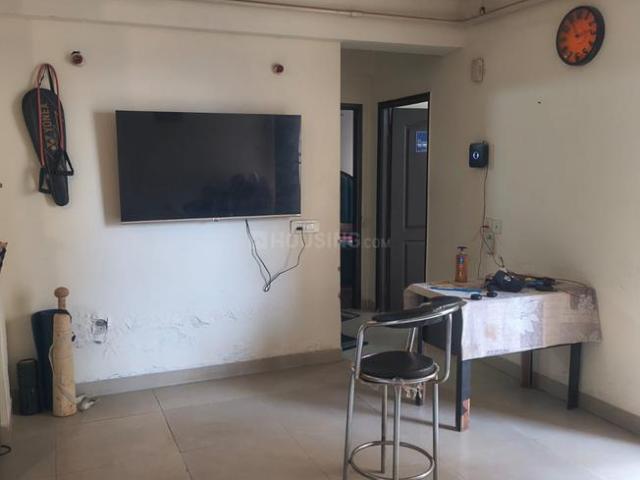 2 BHK Apartment in Wave City for rent Ghaziabad. The reference number is 19739568