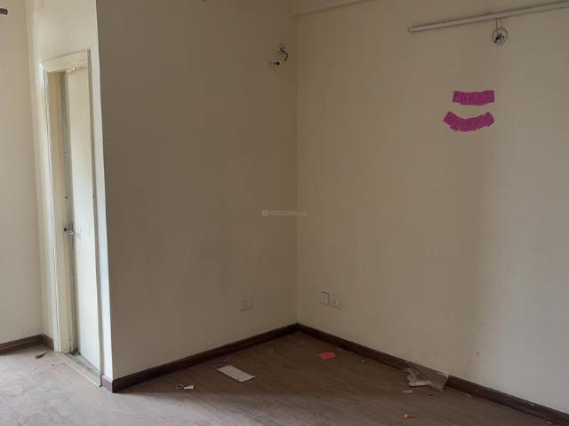 2 BHK Apartment in Wave City for rent Ghaziabad. The reference number is 20364507