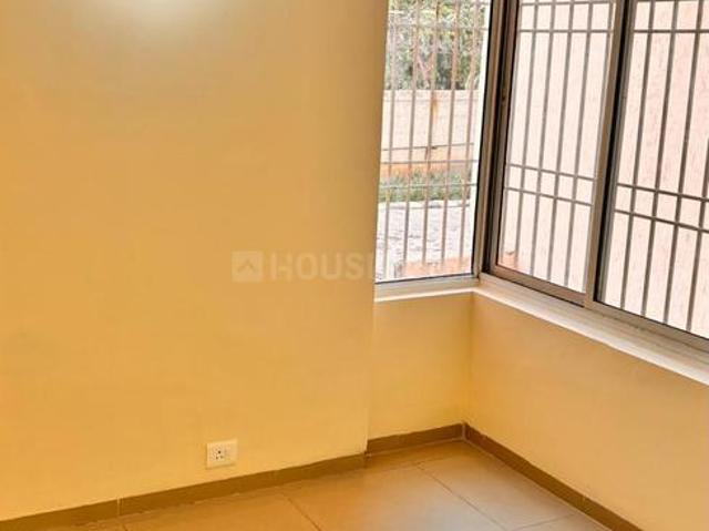 2 BHK Apartment in Wave City for rent Ghaziabad. The reference number is 20318147