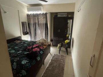 2 BHK Apartment in Wave City for rent Ghaziabad. The reference number is 20488324