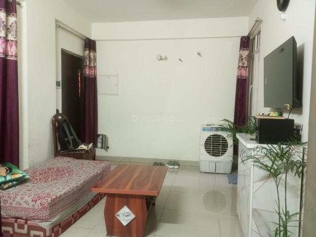 2 BHK Apartment in Wave City for rent Ghaziabad. The reference number is 20410843