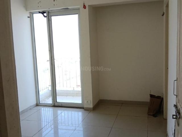 2 BHK Apartment in Wave City for rent Ghaziabad. The reference number is 20543627