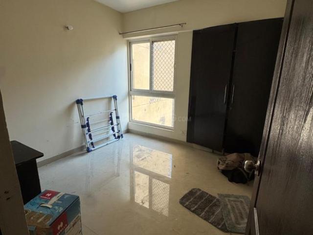 2 BHK Apartment in Wave City for rent Ghaziabad. The reference number is 20566823