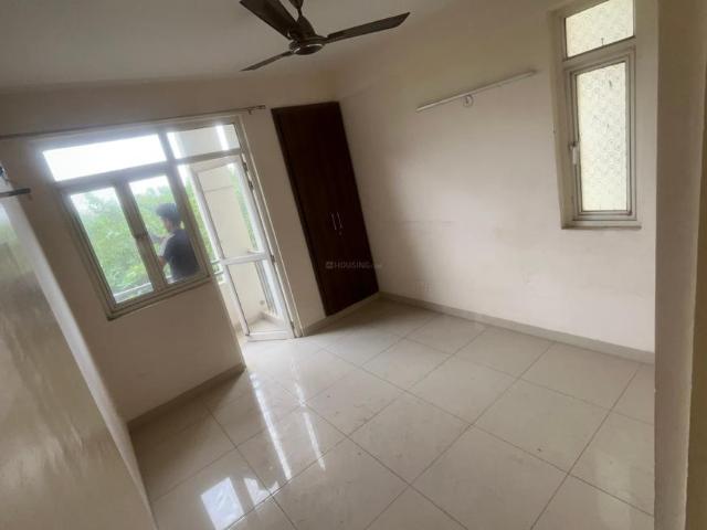 2 BHK Apartment in Wave City for rent Ghaziabad. The reference number is 20574671