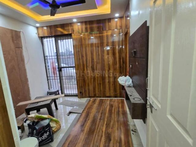 2 BHK Apartment in Wave City for rent Ghaziabad. The reference number is 20649425