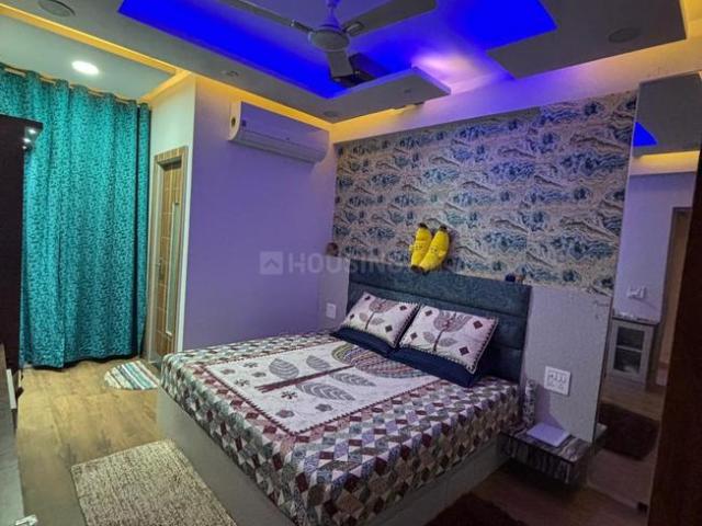2 BHK Apartment in Wave City for rent Ghaziabad. The reference number is 20613638