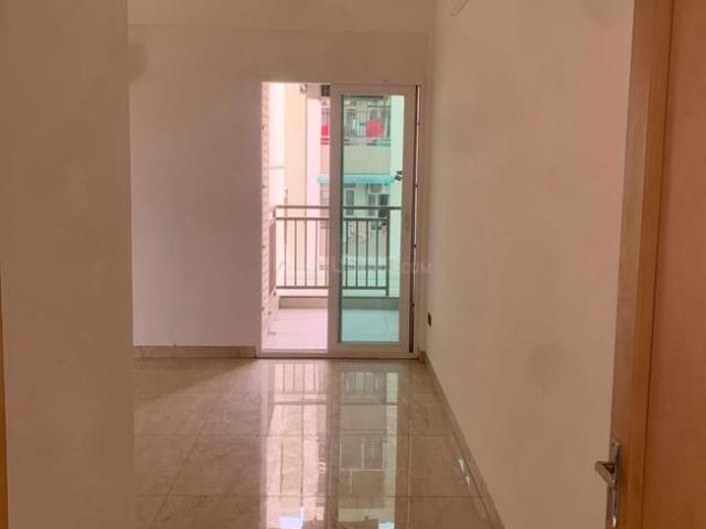 2 BHK Apartment in Wave City for rent Ghaziabad. The reference number is 21326317