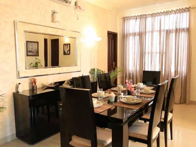 2 BHK Apartment in Wave City for resale Ghaziabad. The reference number is 20982924