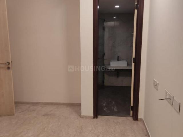 2 BHK Apartment in Wadala East for rent Mumbai. The reference number is 21136203