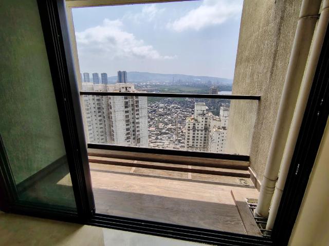 2 BHK Apartment in Wadala for rent Mumbai. The reference number is 20140651