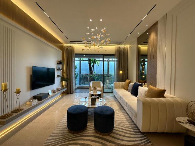 2 BHK Apartment in Wadala for resale Mumbai. The reference number is 18008361